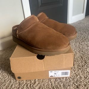 CLASSIC UGGS SLIPPERS SIZE 10 WOMENS